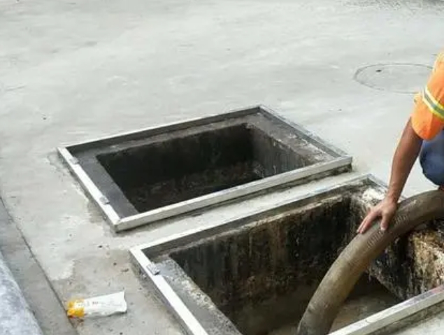 戚墅堰化粪池清理
